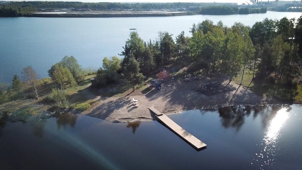 Soome mees sukeldus 4 meetri sügavusele ja päästis väikse poisi kindlast surmast