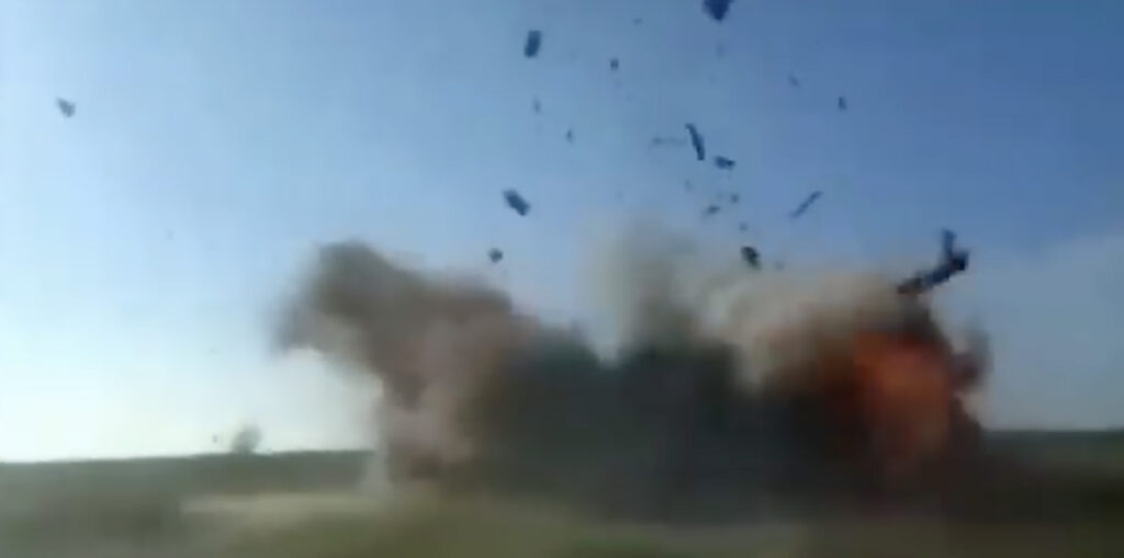 VIDEO: USA soomuk sai Ukrainas täistabamuse