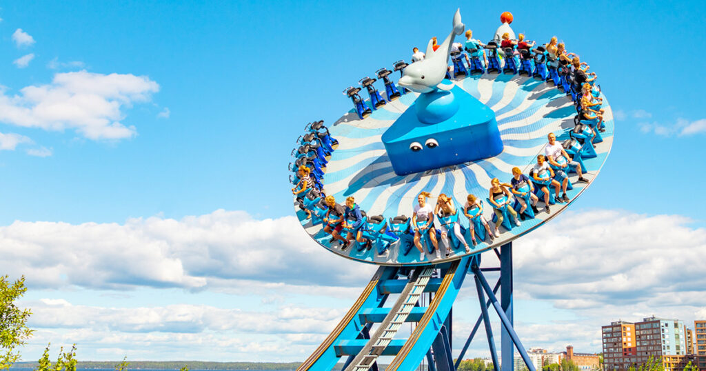 Soomes jäi lõbustuspark elektrita, inimesed jäid lõksu