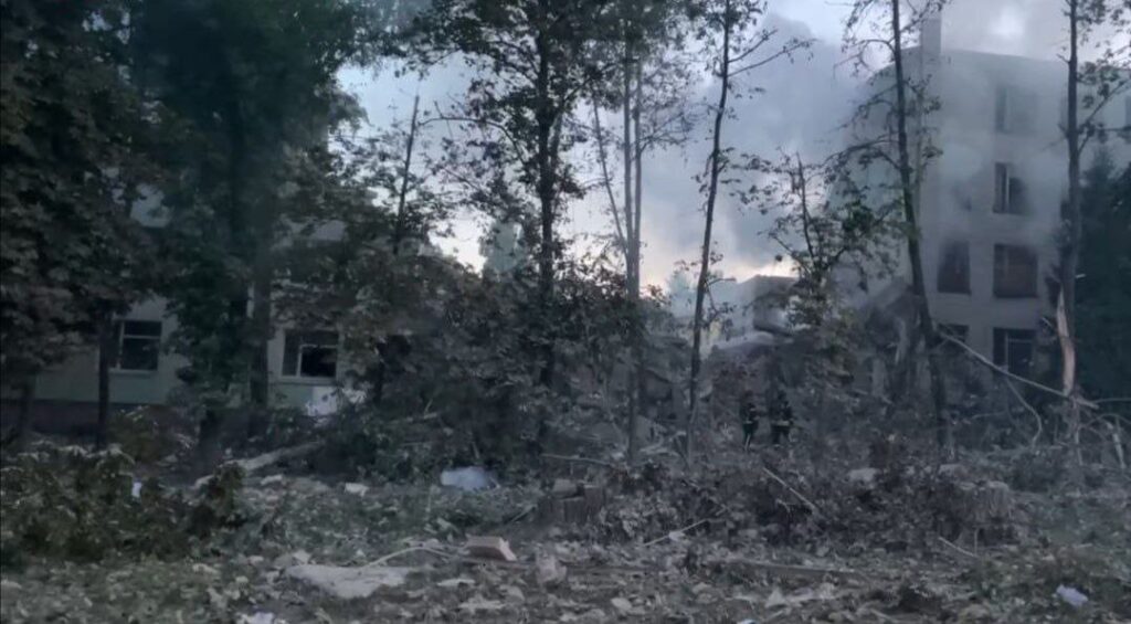 VIDEO: Venemaa korraldas ulatusliku raketirünnaku Ukrainas, tabamuse sai sõjakool