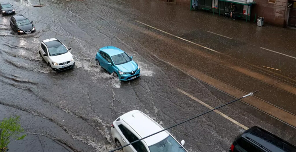Helsingis oli suur sadu, mis ujutas tänavad üle