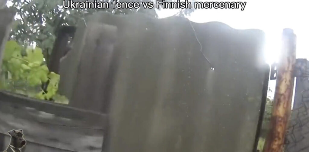 VIDEO: soome sõdur jääb alla võitluses Ukraina aiaga