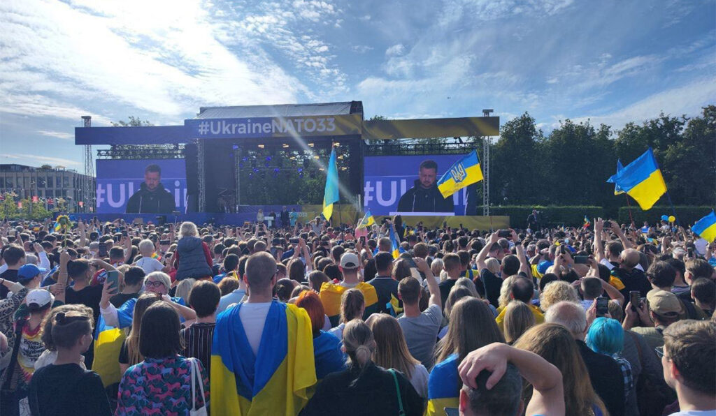 Ukraina president: Tänu Ukrainale pole Balti riikides küüditamisi ja Soomes talvesõdasid