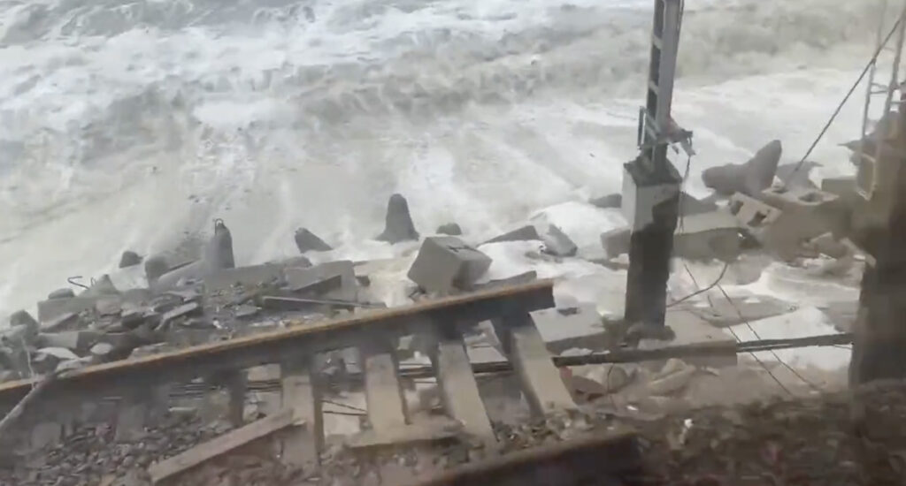 VIDEO: tsunami tagajärjed Venemaal Musta mere ääres