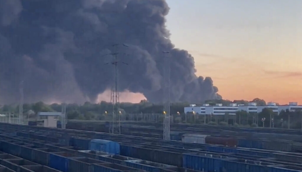 VIDEO: Varssavis põles maha suur kaubanduskeskus