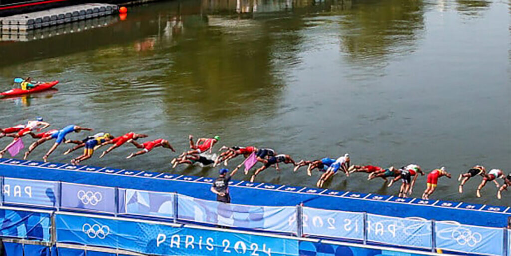 Pariisis Seine’i jões ujunud triatleet viidi haiglasse