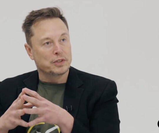 Siseinfo: Ukrainale interneti piiramise taga oli Elon Musk