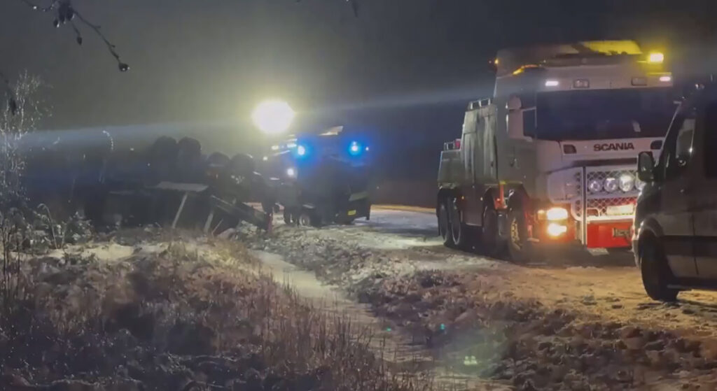 Kaks Soome ajateenijat sai vigastada, kui kaitseväe veok sõitis teelt välja