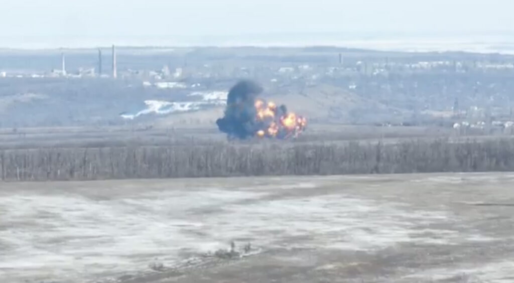 VIDEO: Ukraina tulistas alla Vene sõjalennuki