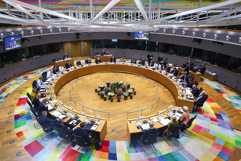 Siseinfo: Kuidas Prantsusmaa ja Itaalia nurjasid Saksa plaani Vene raha äravõtmise kohta