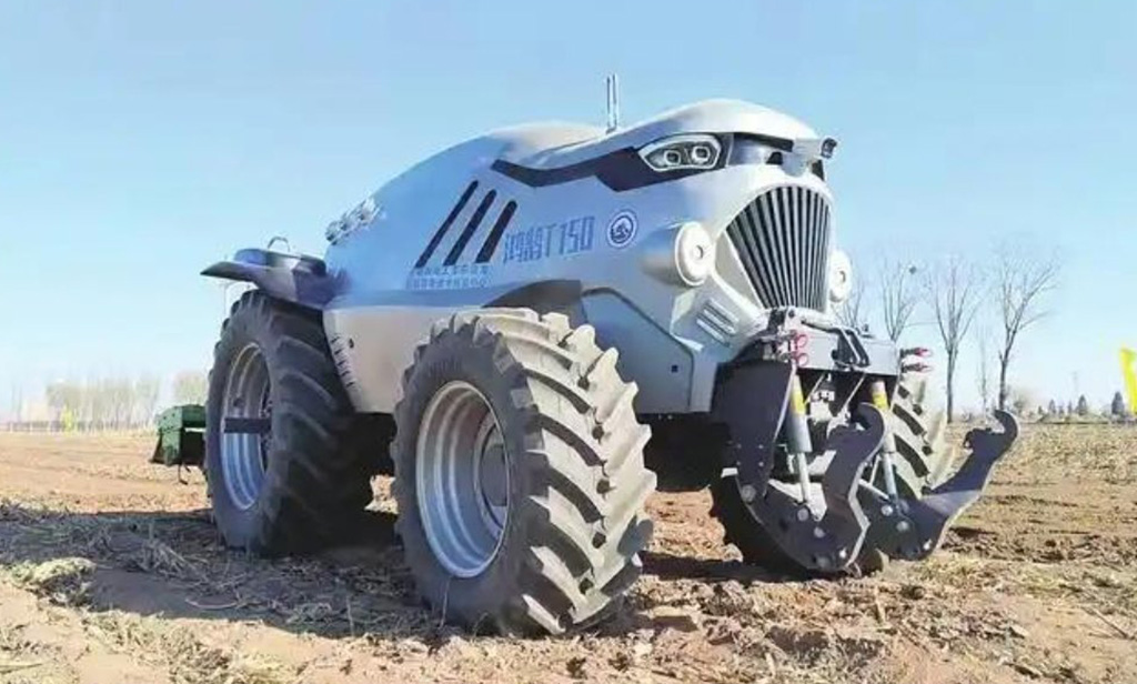 Tulevik on kohal: Hiinas harivad põldu isesõitvad elektritraktorid