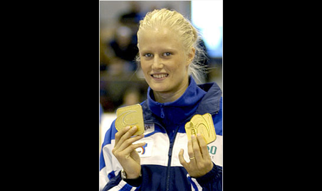 Rootsi endine olümpiavõitja elab üksi matkabussis Stockholmi tööstuspiirkonnas