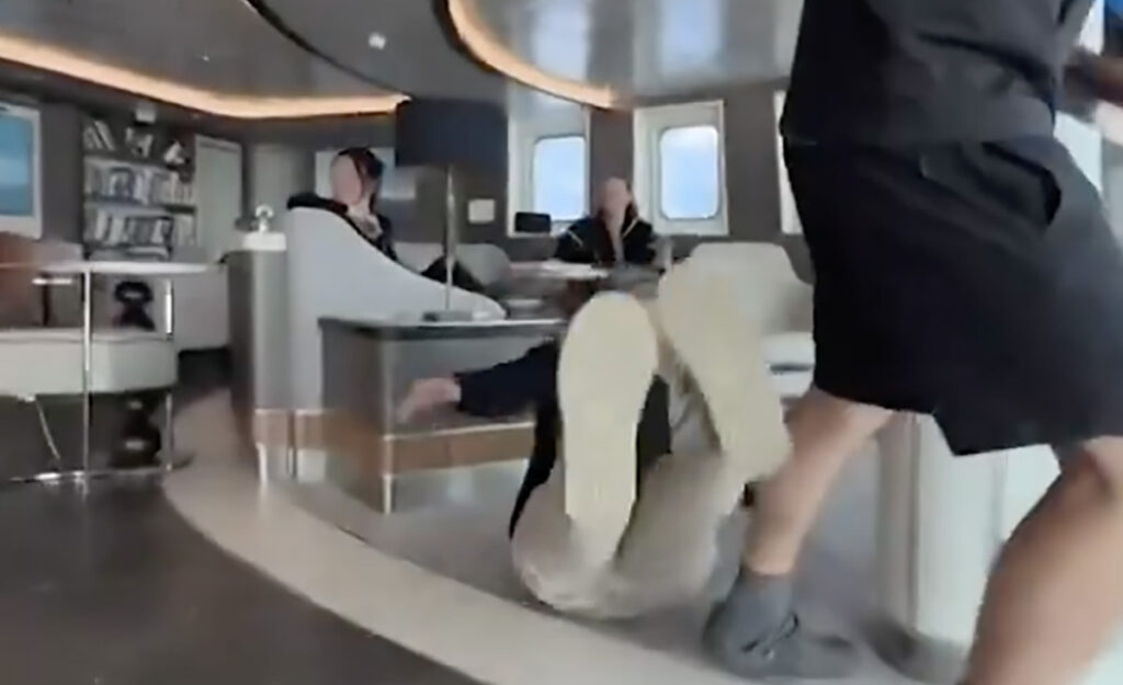 VIDEO: kruiisilaev sõitis läbi kurikuulsa Drake’i väina