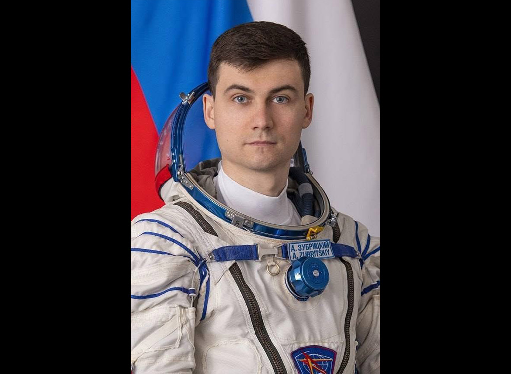 VIDEO: sõjas poolt vahetanud Ukraina õhuväepiloot lendas koos venelase ja ameeriklasega kosmosesse