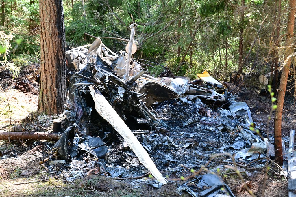 PILDID: Soome võimud avaldasid uued fotod kopteriõnnetuse kohta