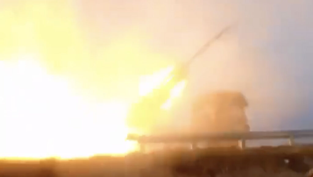 VIDEO: Põhja-Korea raketiheitja tulistab Ukrainat