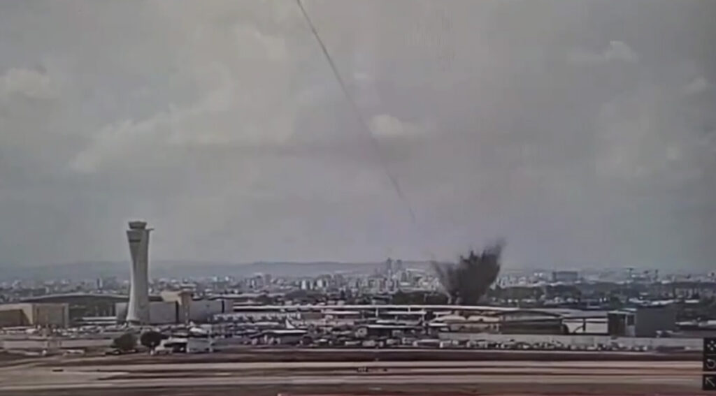 VIDEO: Iisraeli lennujaam sai tabamuse, lennud katkestati