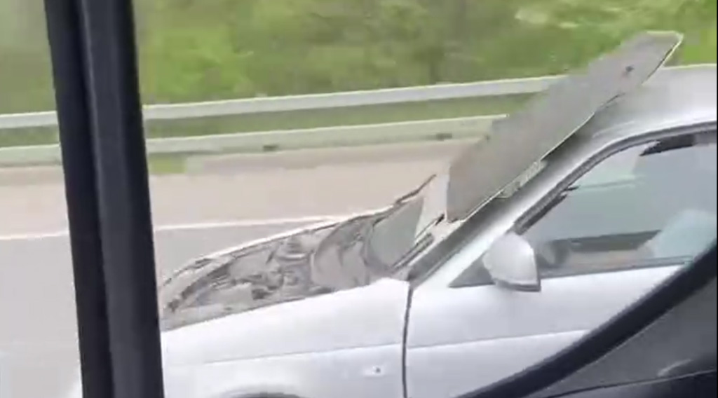 VIDEO: Venemaal märgati kõrgema klassi autojuhti