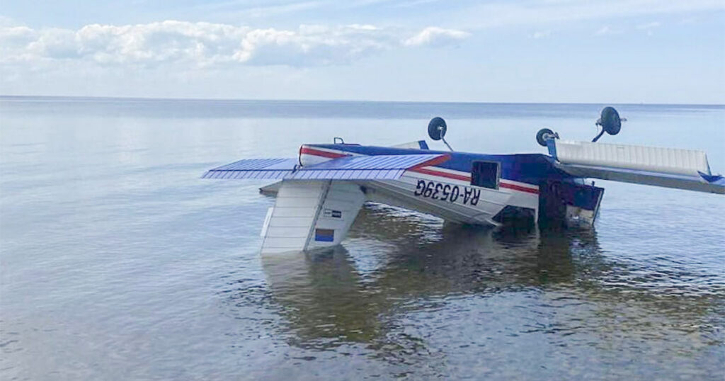 PILTUUDIS: Soome lahes tegi hädamaandumise väikelennuk