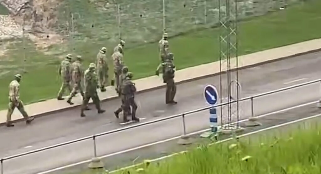 VIDEO: sõjaline õppus Eestis Vene piiri ääres