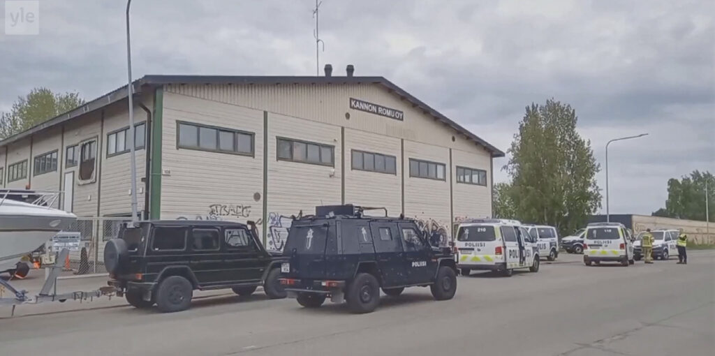 Politseil suur operatsioon Helsingis, kahtlustatakse tapmiskatset