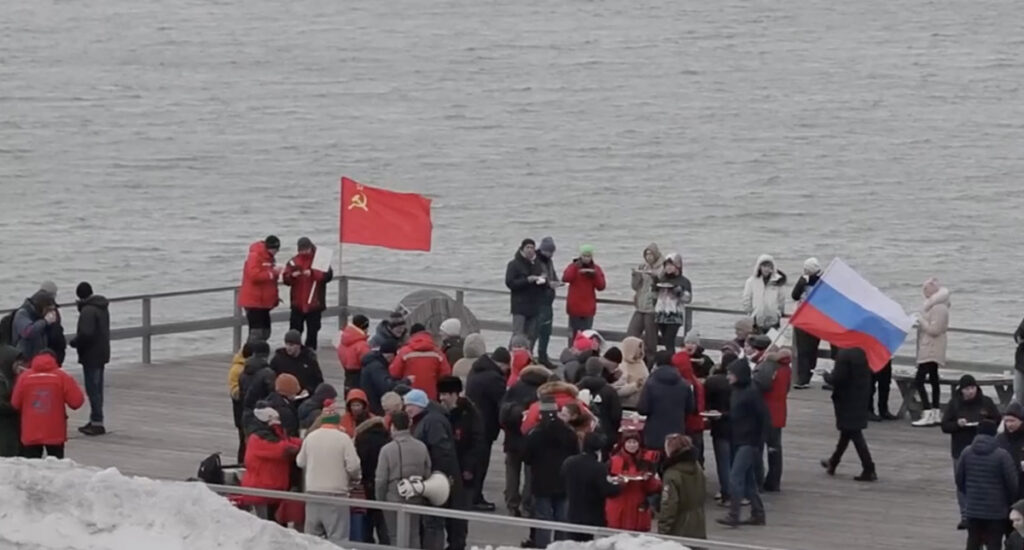 Venemaa heiskas lipud Norrale kuuluval saarel