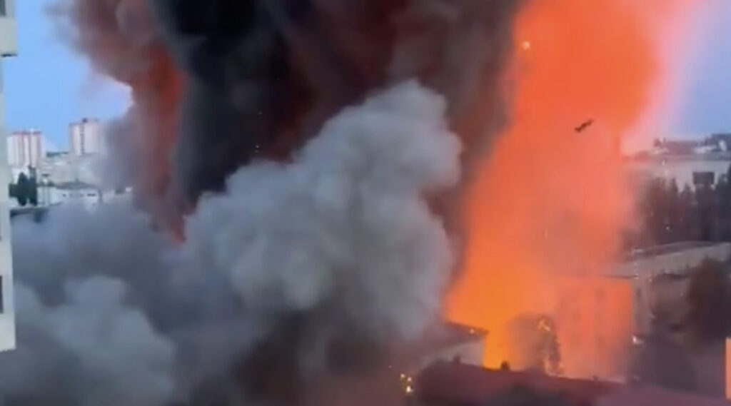 VIDEO: Kiievis sai tabamuse tehas Bolševik