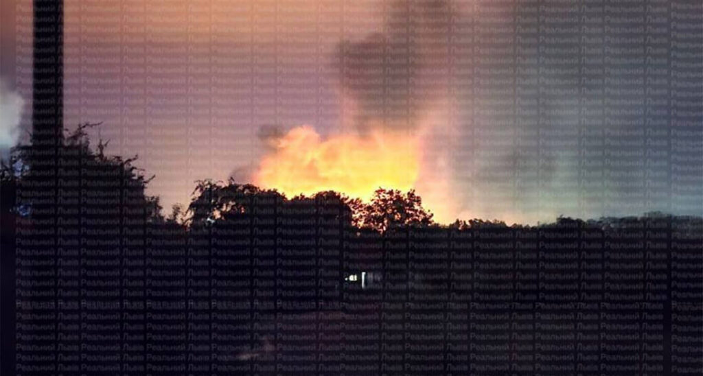 Ukraina lääneosas puhkes suur põleng, inimestel soovitatakse püsida siseruumides