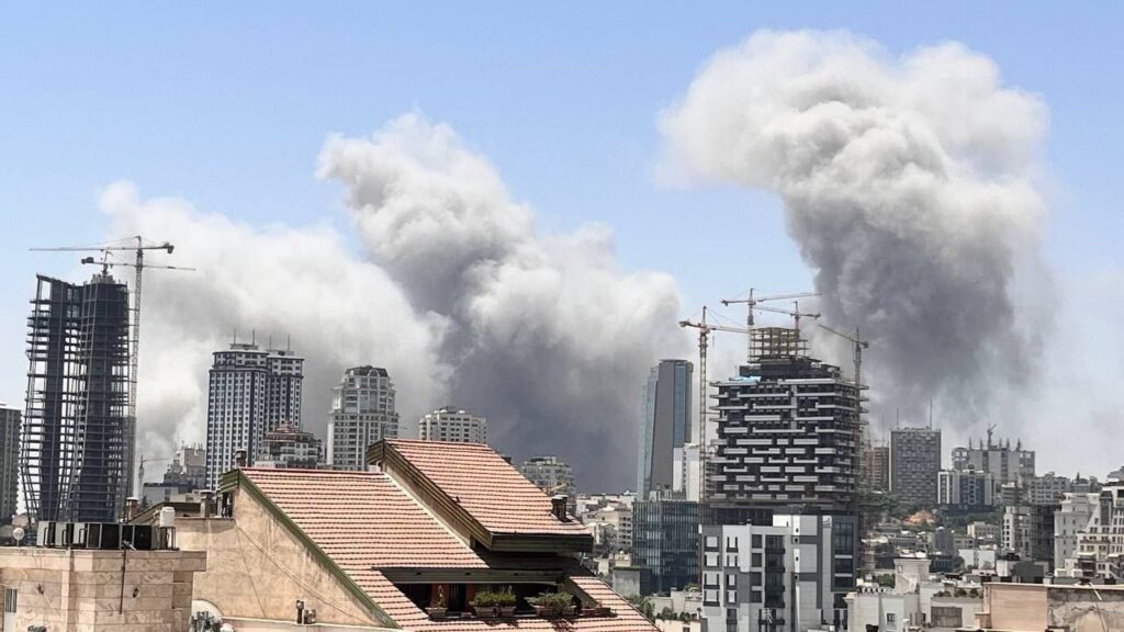 Jube pilt: Iraan ründas tervet rida Iisraeli linnu