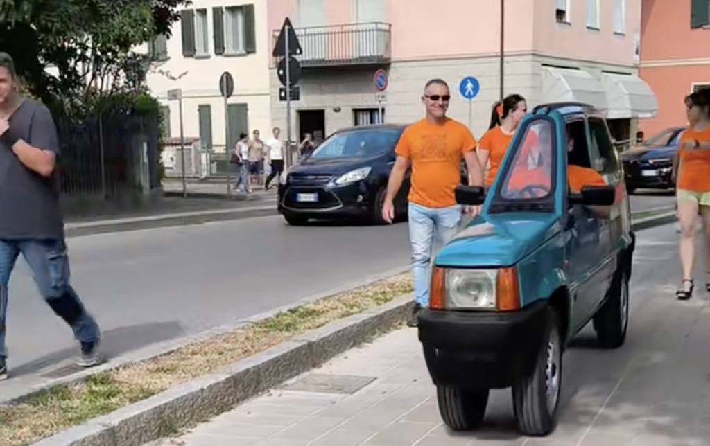 VIDEO: itaallane ehitas maailma kõige õhema auto