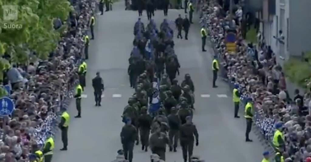 VIDEO: Venemaal tekitab hirmu Soome sõjaväeparaad