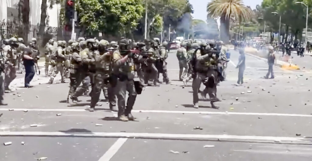 VIDEO: USA saatis sõjaväe rahutusi maha suruma