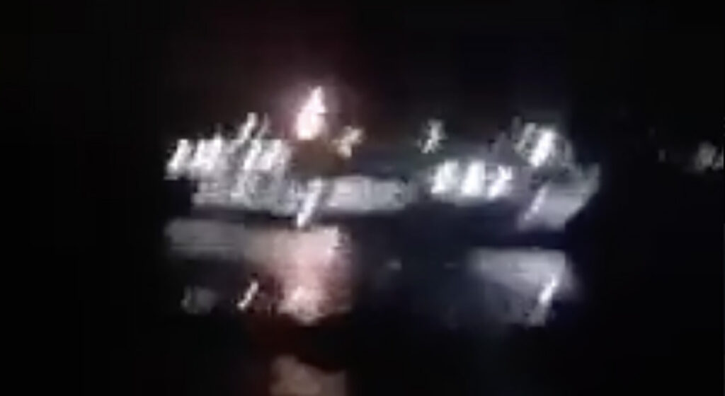 VIDEO: Balil uppus parvlaev 65 inimesega pardal – paljud hukkunud või kadunud