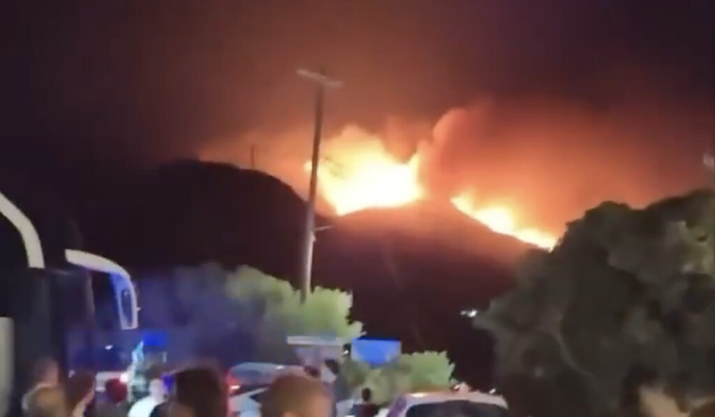 VIDEO: Kreeta põleb