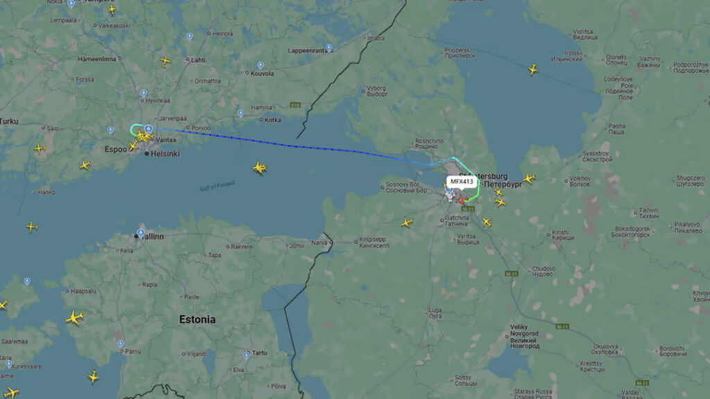 Lennuk lendas Peterburist Helsingisse ja tagasi