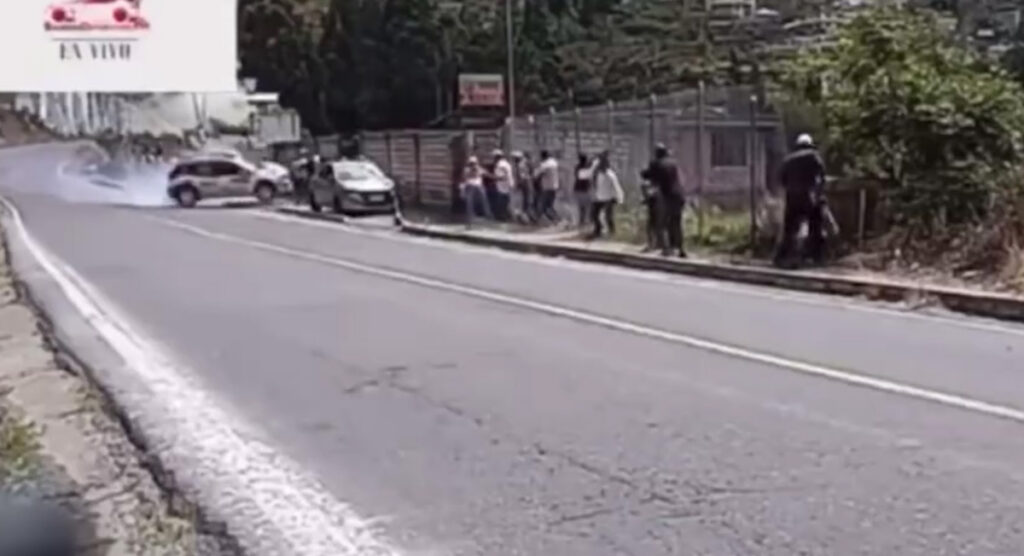 VIDEO: ralliauto sõitis teelt välja, mitu surnut, palju vigastatuid NB! Nõrganärvilistele mittesoovitav