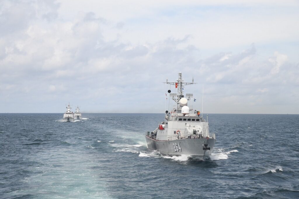 Vene piirivalvelaev rikkus Eesti merepiiri