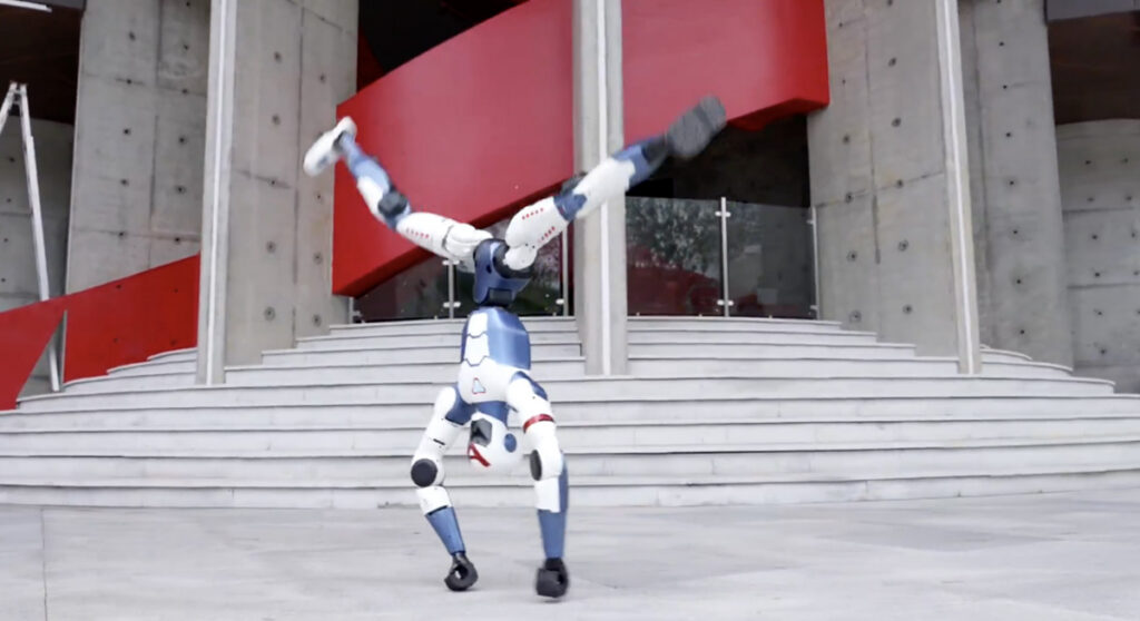 VIDEO: hiinlased on loonud humanoid-roboti, mis teeb hundiratast