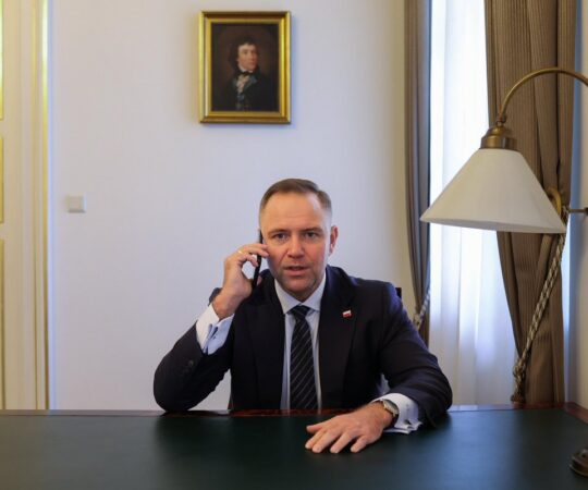 Poola president: peaminister Tusk hirmutab inimesi Vene ohuga isikliku kasu eesmärgil