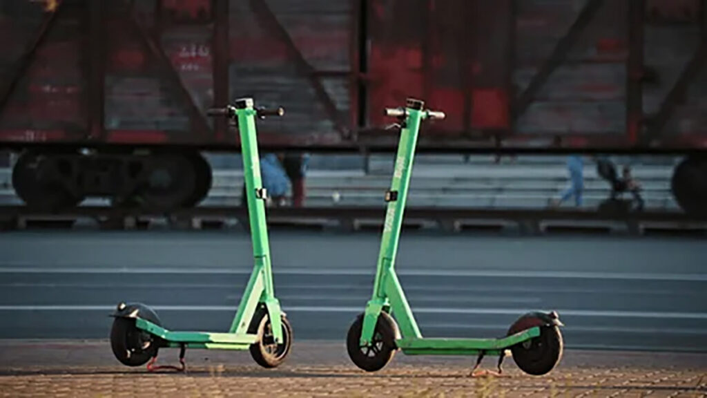 Helsingist kaovad elektritõuksid