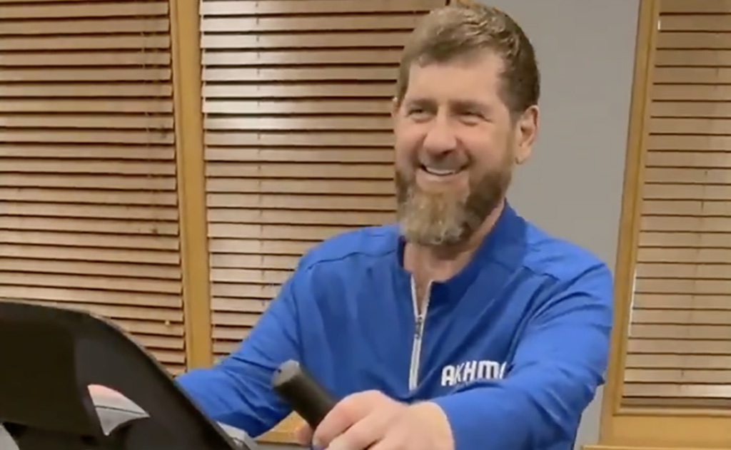 VIDEO: Tšetšeenia liider on surnust tõusnud