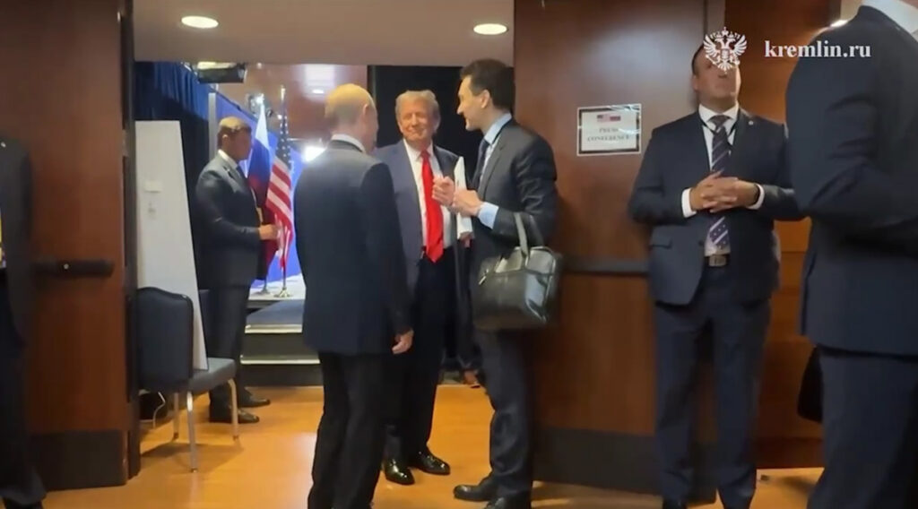 VIDEO: pärast kohtumist rääkisid Trump ja Putin veel sõbralikult omavahel