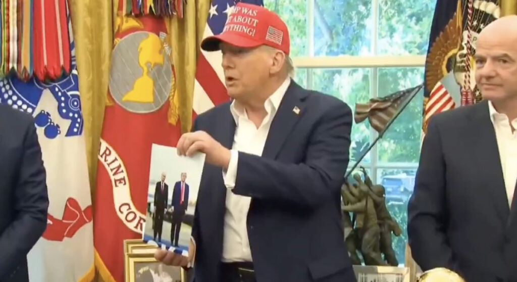 Trump viitas Hiina ja Venemaa vandenõule USA vastu