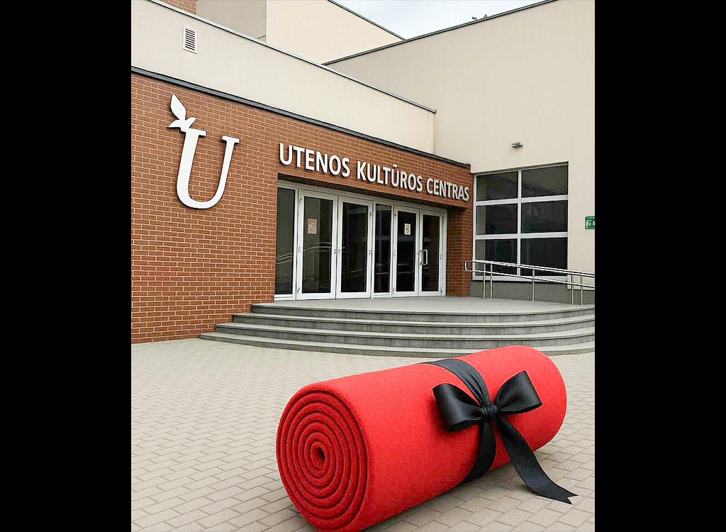 Leedus jätkub sõda sümbolitega: nüüd loobutakse punasest vaibast