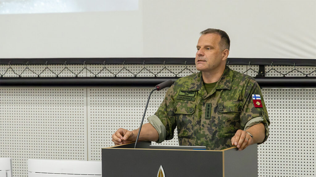 Soome kaitseväe juhataja: karmim reaktsioon Eesti õhuruumi rikkumisel oleks olnud viga