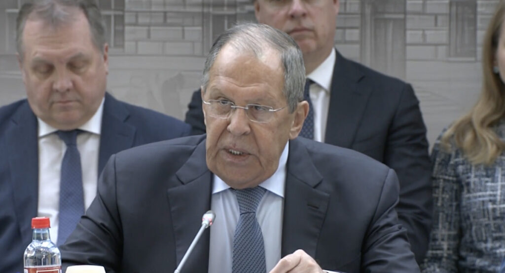 Vene välisminister: pole olemas seaduslikku alust Vene raha äravõtmiseks