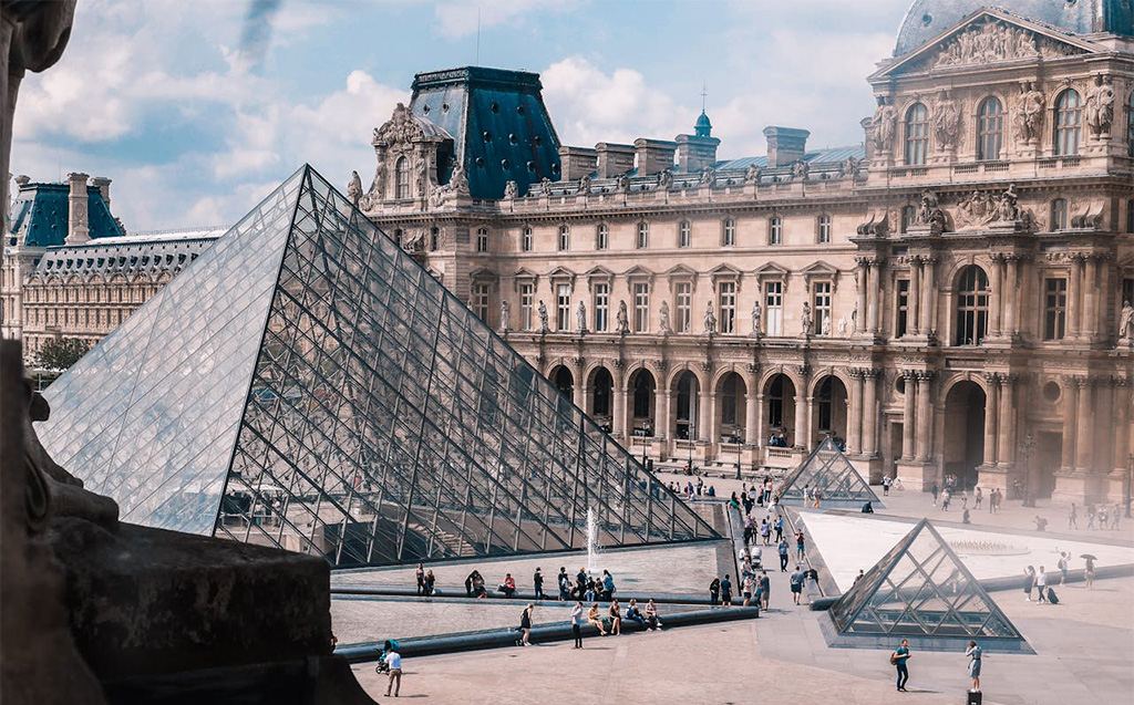 Päeva nali: Louvre’i kunstimuuseumi videovalve süsteemi salasõna oli „Louvre”