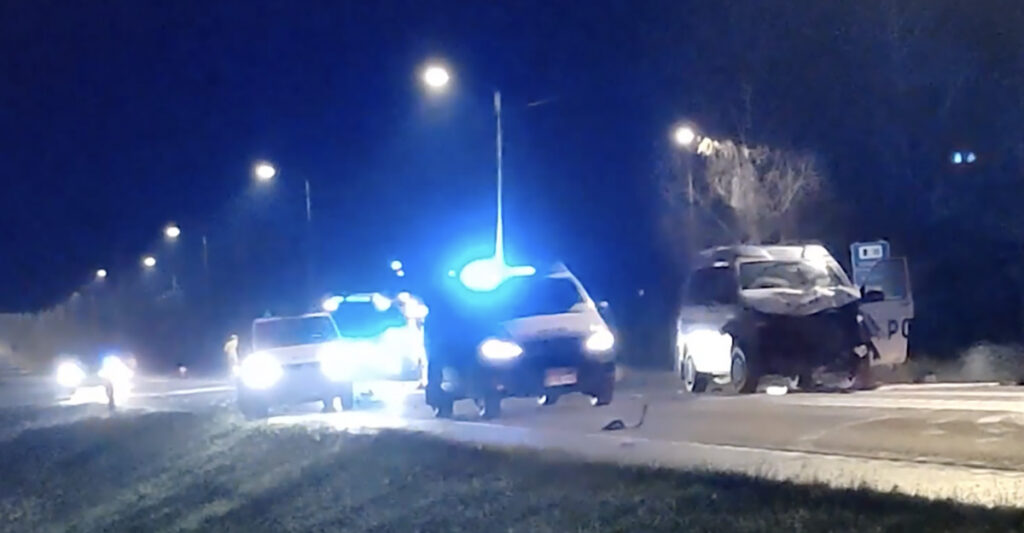 Soomes sõitis politseiauto tagaajamise käigus inimese surnuks