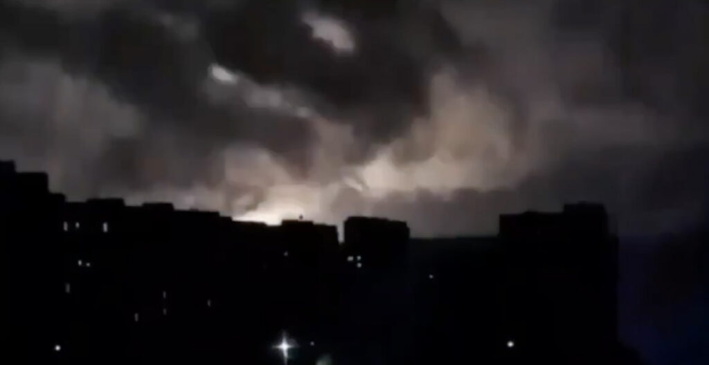 VIDEO: midagi plahvatas Ukraina linnas ja tuled kustusid