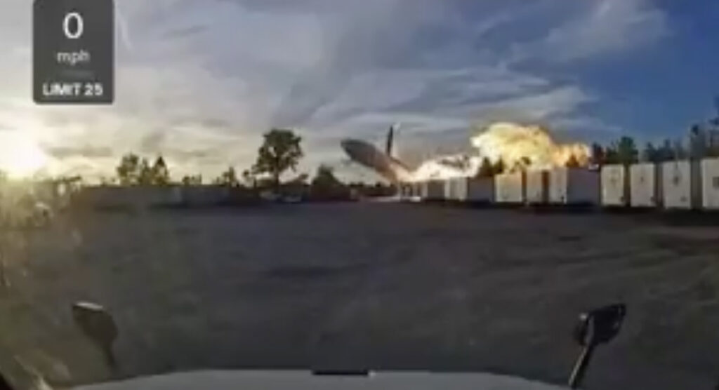 VIDEO: jube õudus USA-s – lennuk sõitis lennurajalt välja ja süttis põlema, palju hukkunuid ja vigastatuid